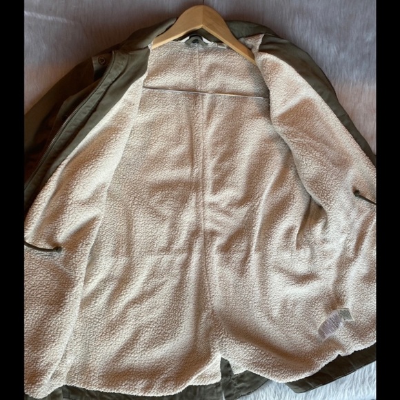 LL bean Freeport jacket - Picture 3 of 5